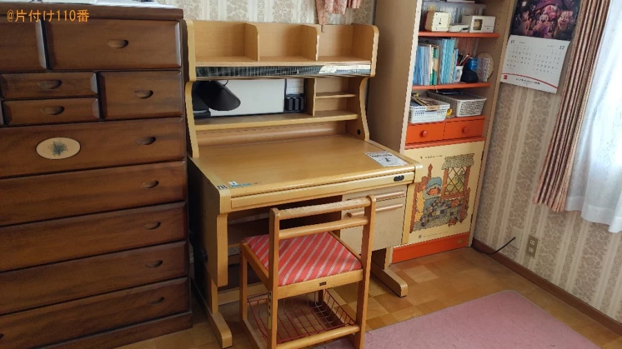 【生駒市】椅子、学習机、マットレス付きベッド、タンス等の回収