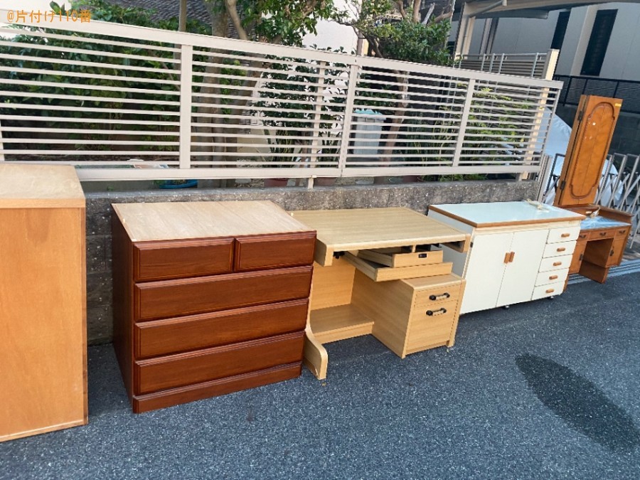 【奈良市田中町】家具（学習机、鏡台等）をゴミ置き場まで運ぶ作業