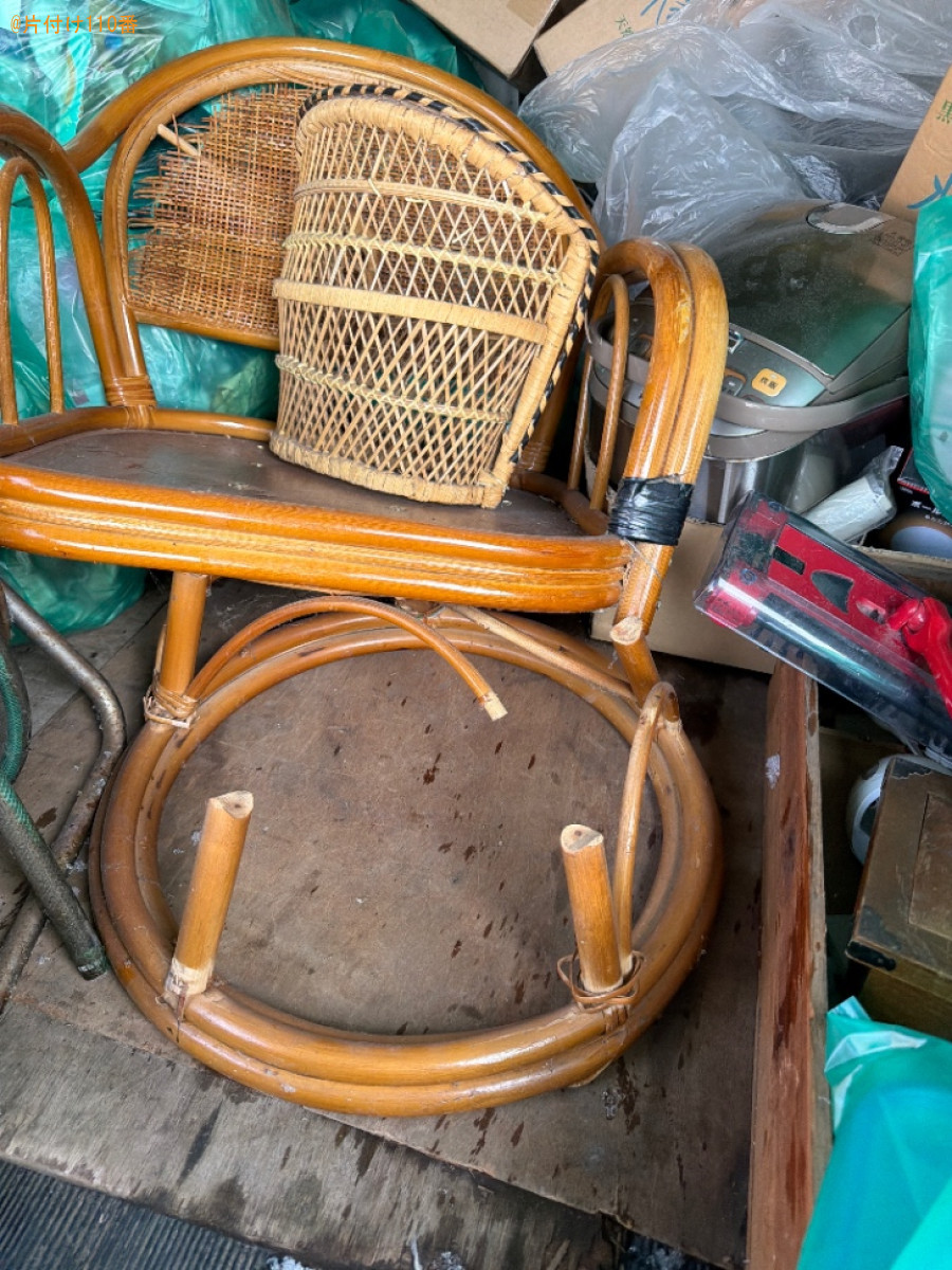 家庭用エアコン、掃除機、椅子、ホース、かご、一般ごみ等の回収